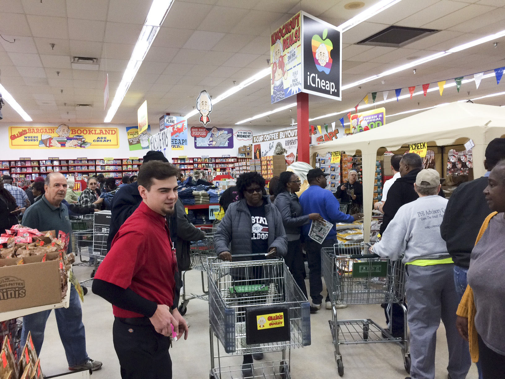 Ollie's Bargain Market Grand Opening